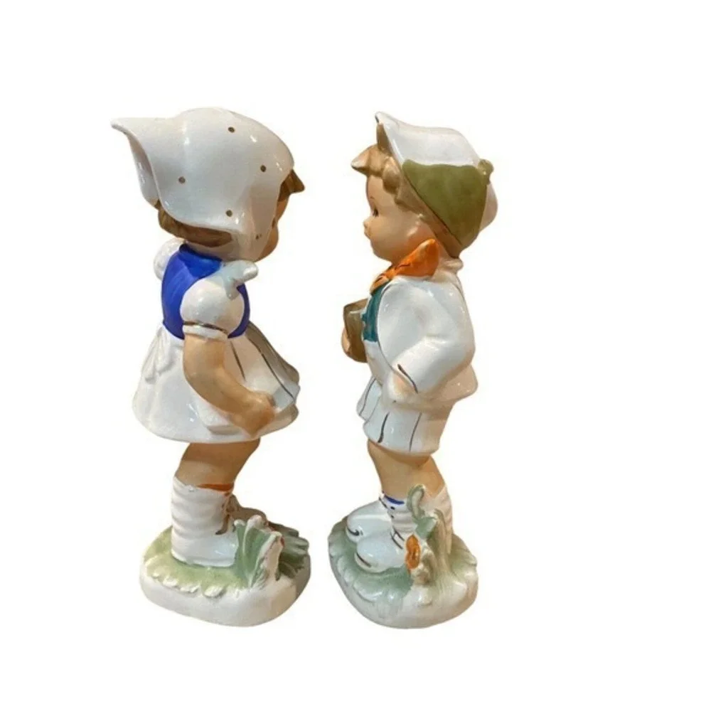 Vintage Large 9” Made in Japan 10084 Girl & Boy Ceramic Figurines‎